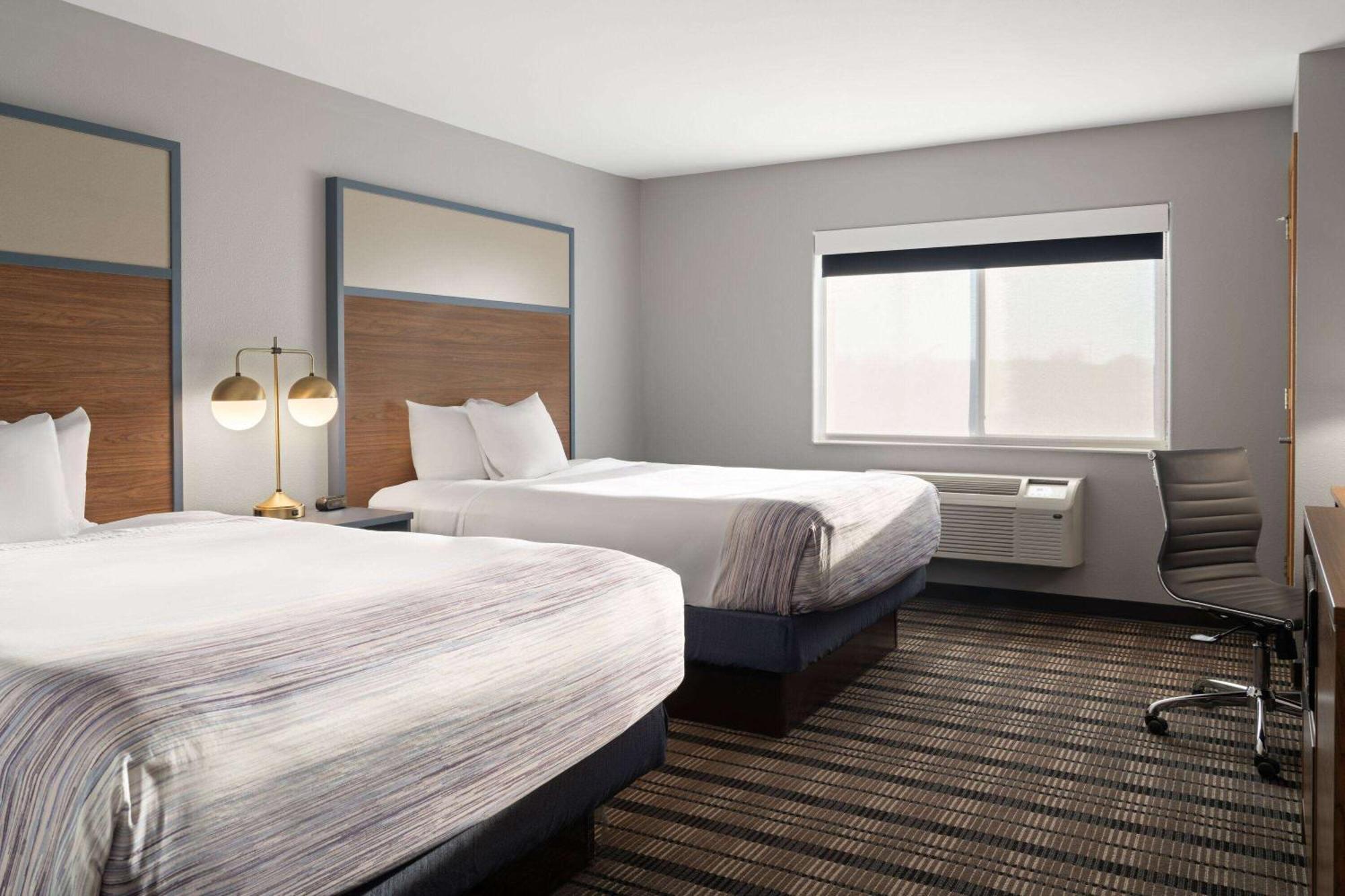 Americinn By Wyndham Beaver Dam Buitenkant foto