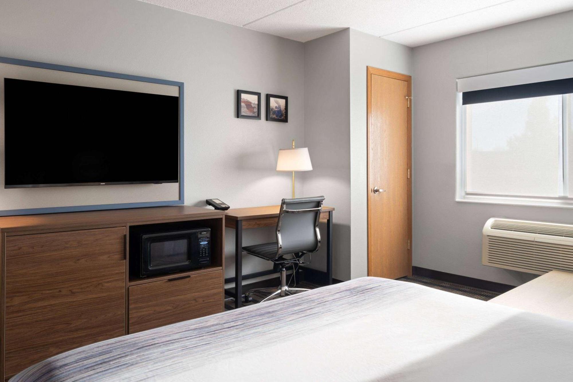 Americinn By Wyndham Beaver Dam Buitenkant foto